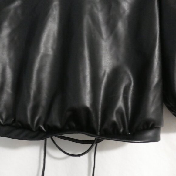 DIVIDED H&M | medium | Black Laced Detail Top | Puff Sleeve NWOT - Picture 7 of 16